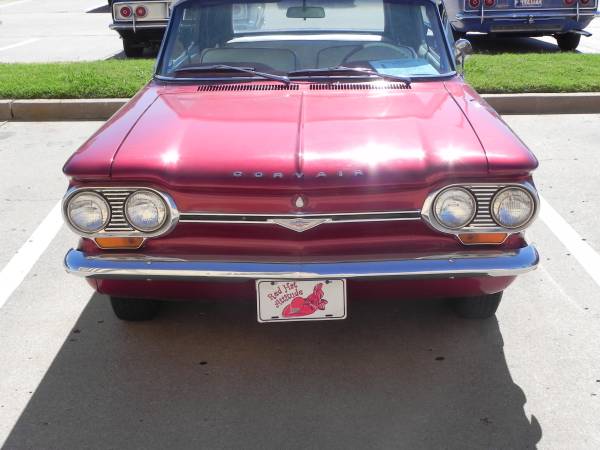 1964 Monza 900 Front View